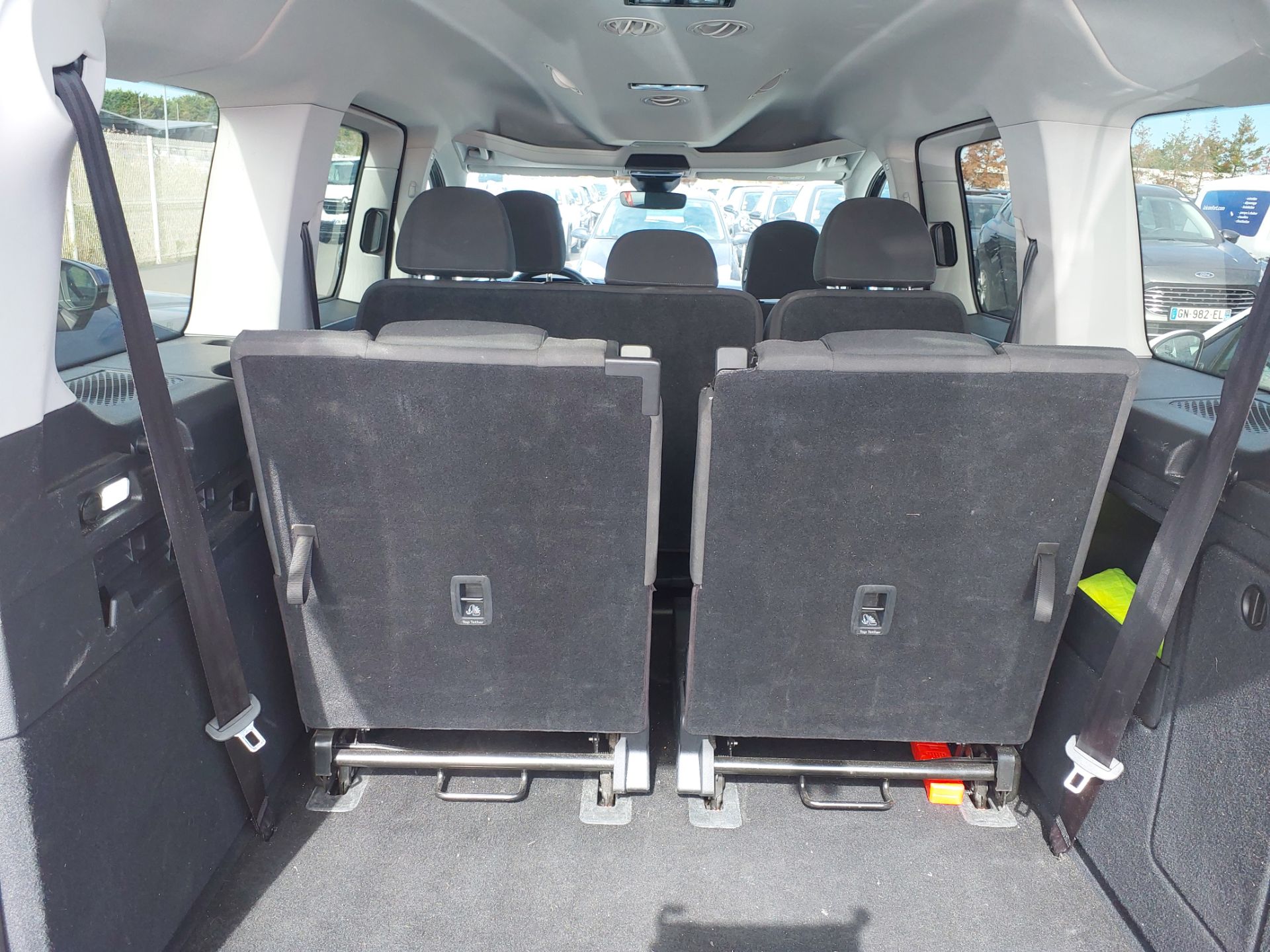 FORD Grand Tourneo 2,0 ECOBLUE 102 CV BVM TITANIUM 2023