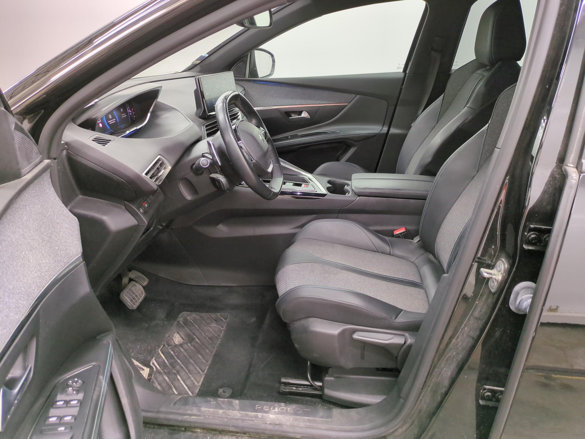PEUGEOT 5008 PureTech 130ch S&S EAT8 Allure Pack 2023
