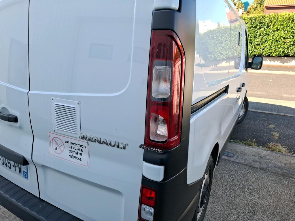 RENAULT TRAFIC FOURGON FGN L1H1 2800 KG BLUE DCI 130 CONFORT 2023