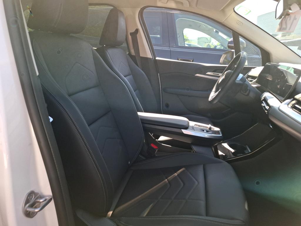 BMW SERIE 2 ACTIVE TOURER 225e xDrive 245 ch DKG7 Luxury 2024