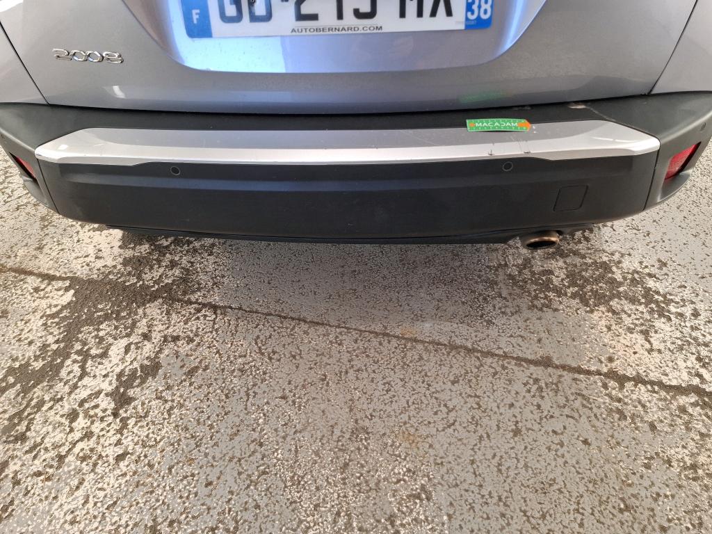 PEUGEOT 2008 BlueHDi 130 S&S EAT8 Allure 2021