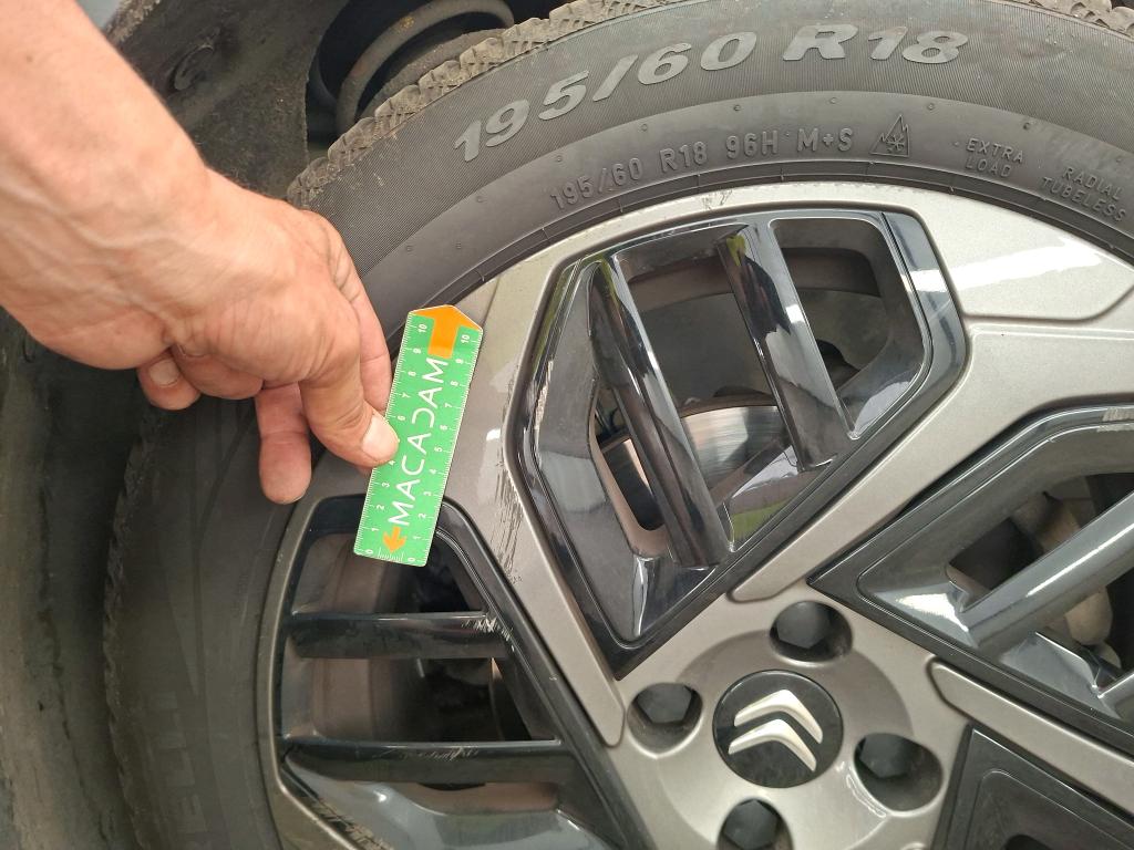 CITROEN C4 X PureTech 130 S&S EAT8 Plus 2023