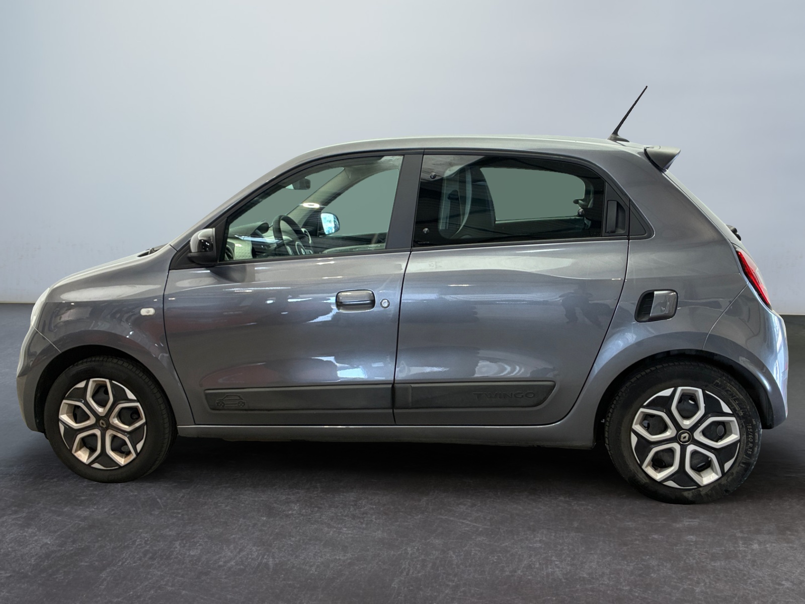 RENAULT TWINGO III SCe 65 Equilibre 2024