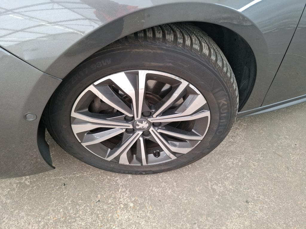 PEUGEOT 508 Hybrid 225 e-EAT8 Allure Pack 2021