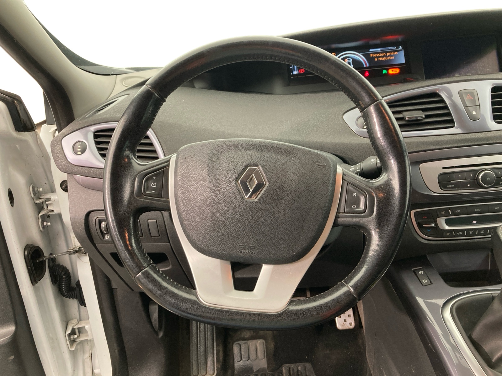 RENAULT Scenic Xmod dCi 110 Bose Edition EDC 2014