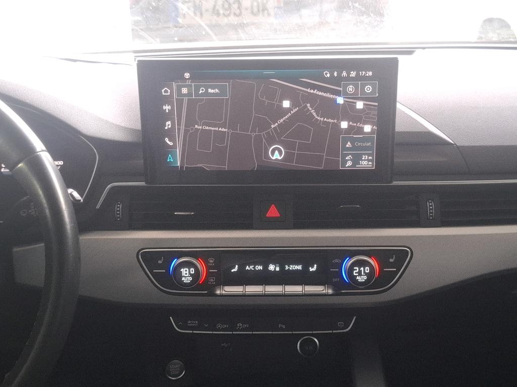AUDI A4 AVANT 40 TFSI 204 S tronic 7 Avus 2022