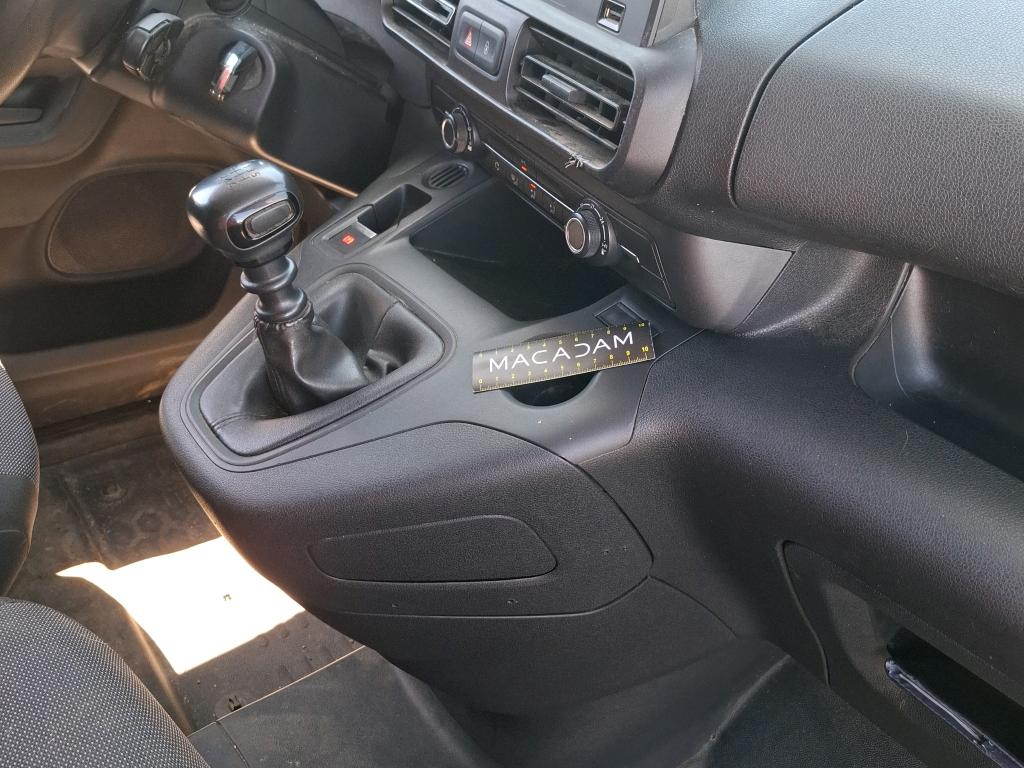 PEUGEOT PARTNER FOURGON STANDARD 650 KG BLUEHDI 100 S&S BVM6 PREMIUM 2022