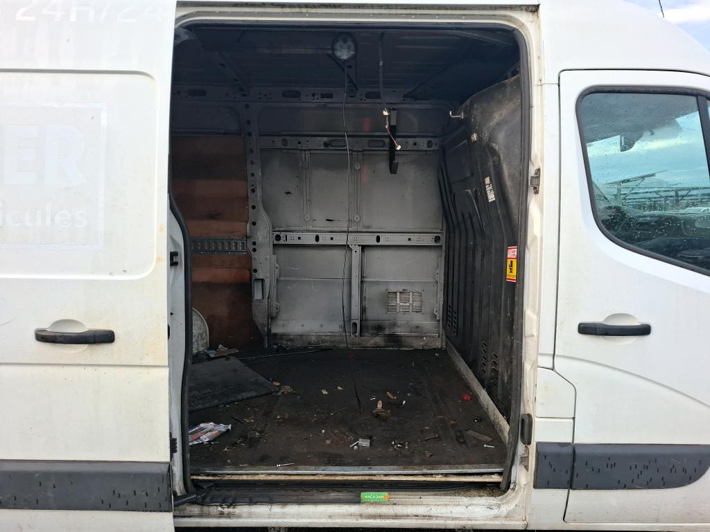RENAULT MASTER FOURGON FGN L2H2 3.5t 2.3 dCi 130 E6 GRAND CONFORT 2017
