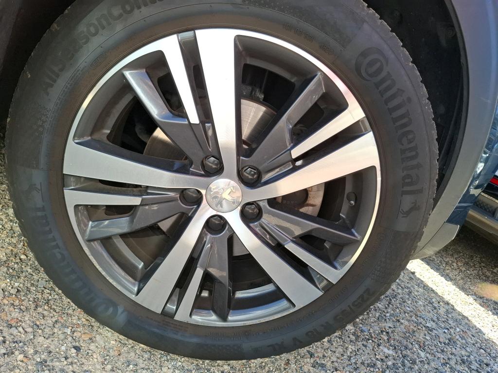 PEUGEOT 5008 PureTech 130ch S&S EAT8 Allure Pack 2023