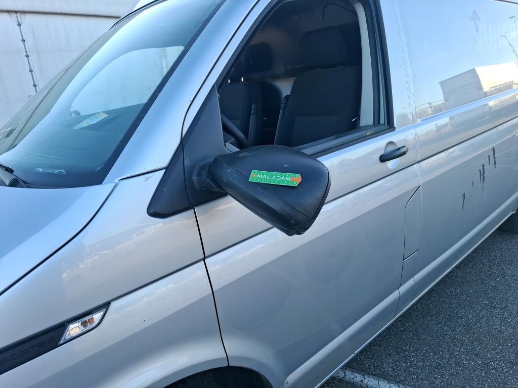 VOLKSWAGEN TRANSPORTER FOURGON 6.1 VAN L2H1 2.0 TDI 110 BVM5 BUSINESS 2022