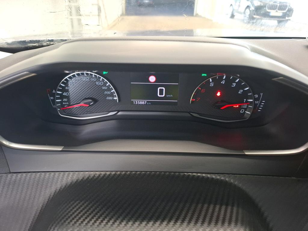 PEUGEOT 2008 BlueHDi 110 S&S BVM6 Active Pack 2022