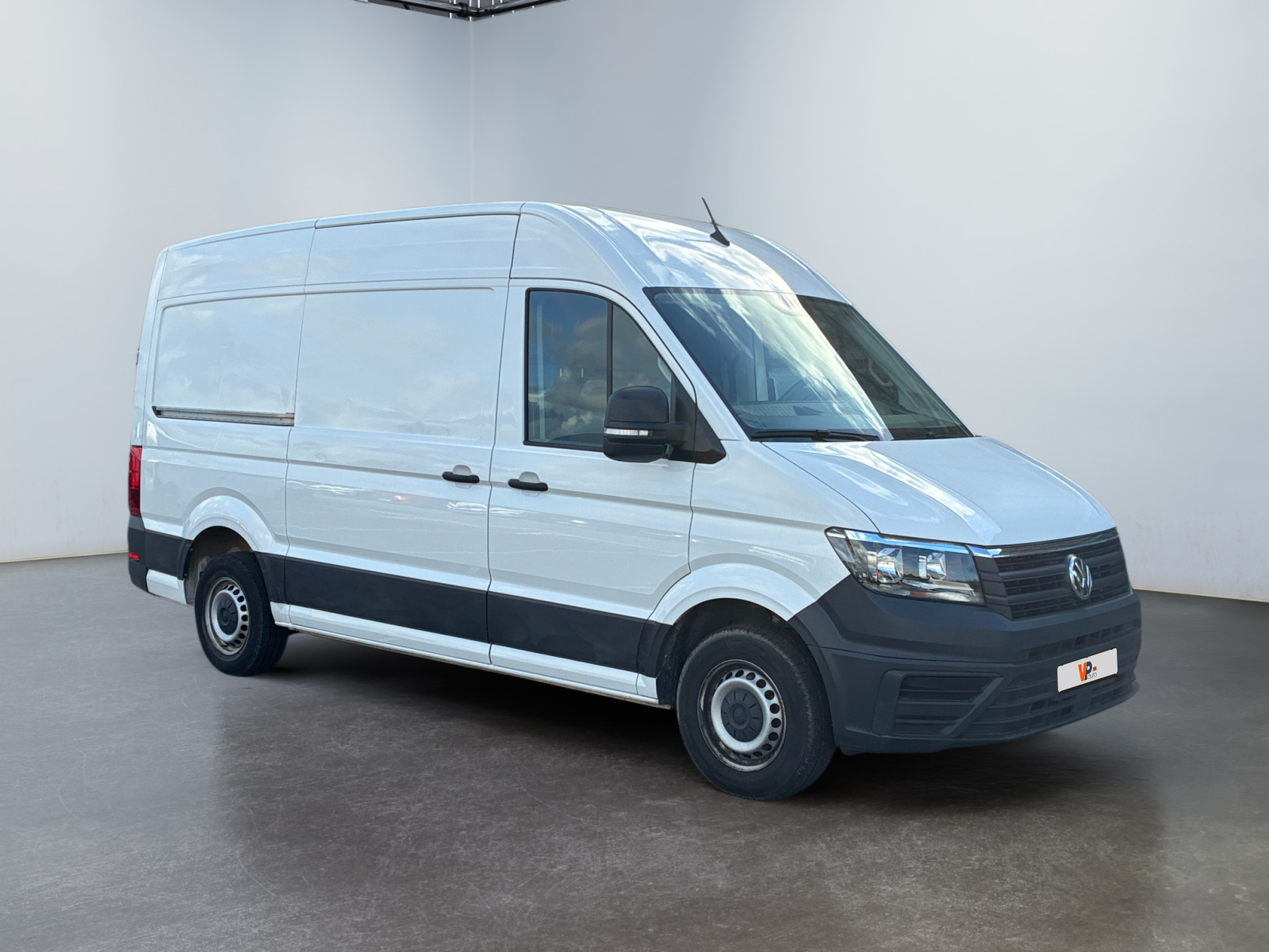 VOLKSWAGEN CRAFTER VAN 30 L3H3 2.0 TDI 140 CH BUSINESS 2023