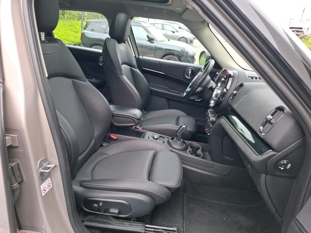 MINI COUNTRYMAN F60 LCI 136 ch BVA7 Cooper Essential 2023