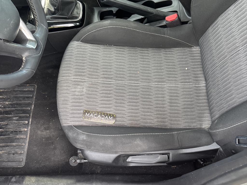 OPEL CORSA 1.2 75 ch BVM5 Elegance Business 2023