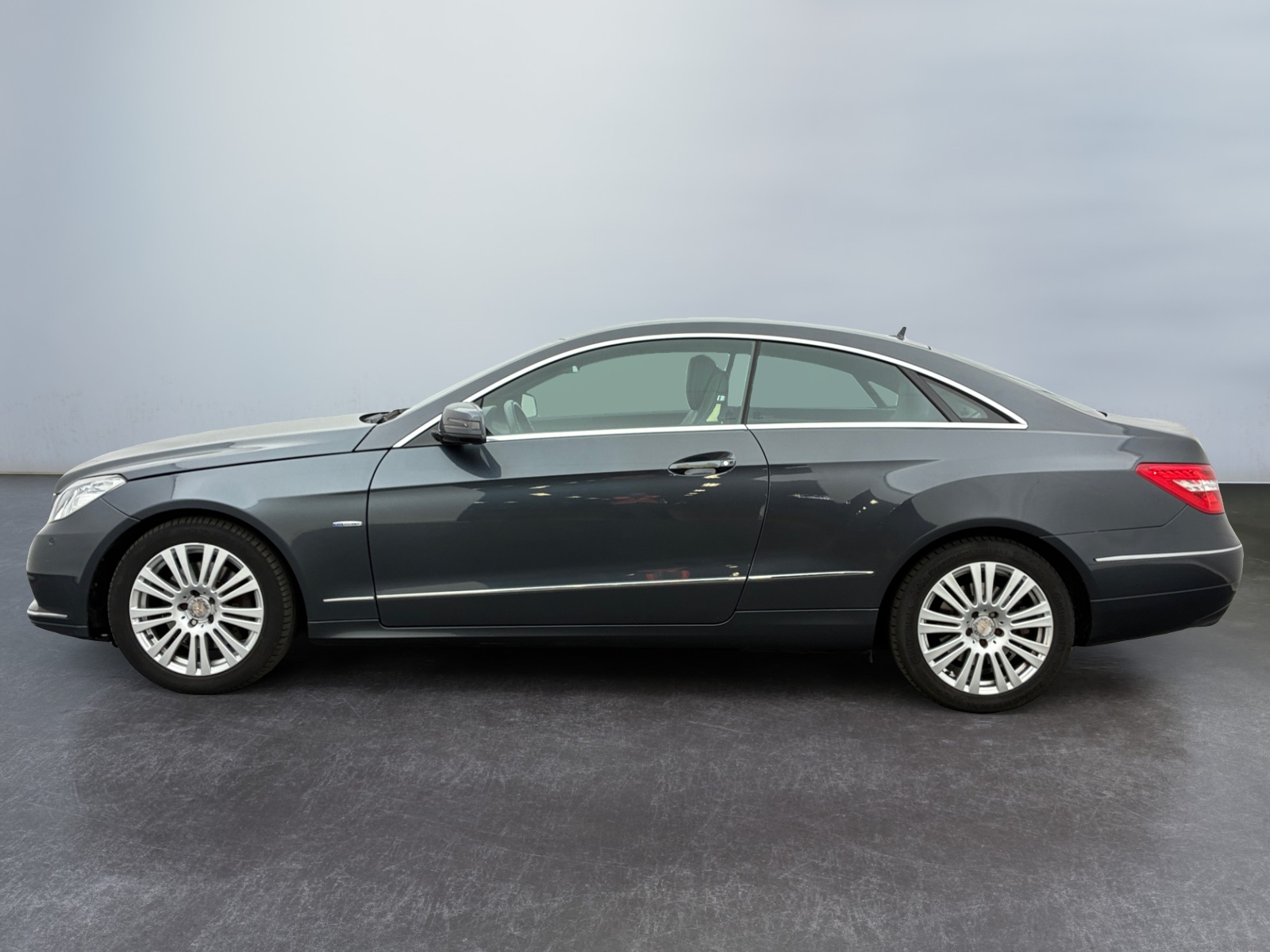 MERCEDES Classe E Coupé 350 CDI BlueEfficiency Executive A 2011
