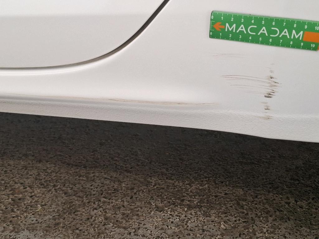 PEUGEOT 208 AFFAIRE PURETECH 82 S&S BVM5 PREMIUM 2018