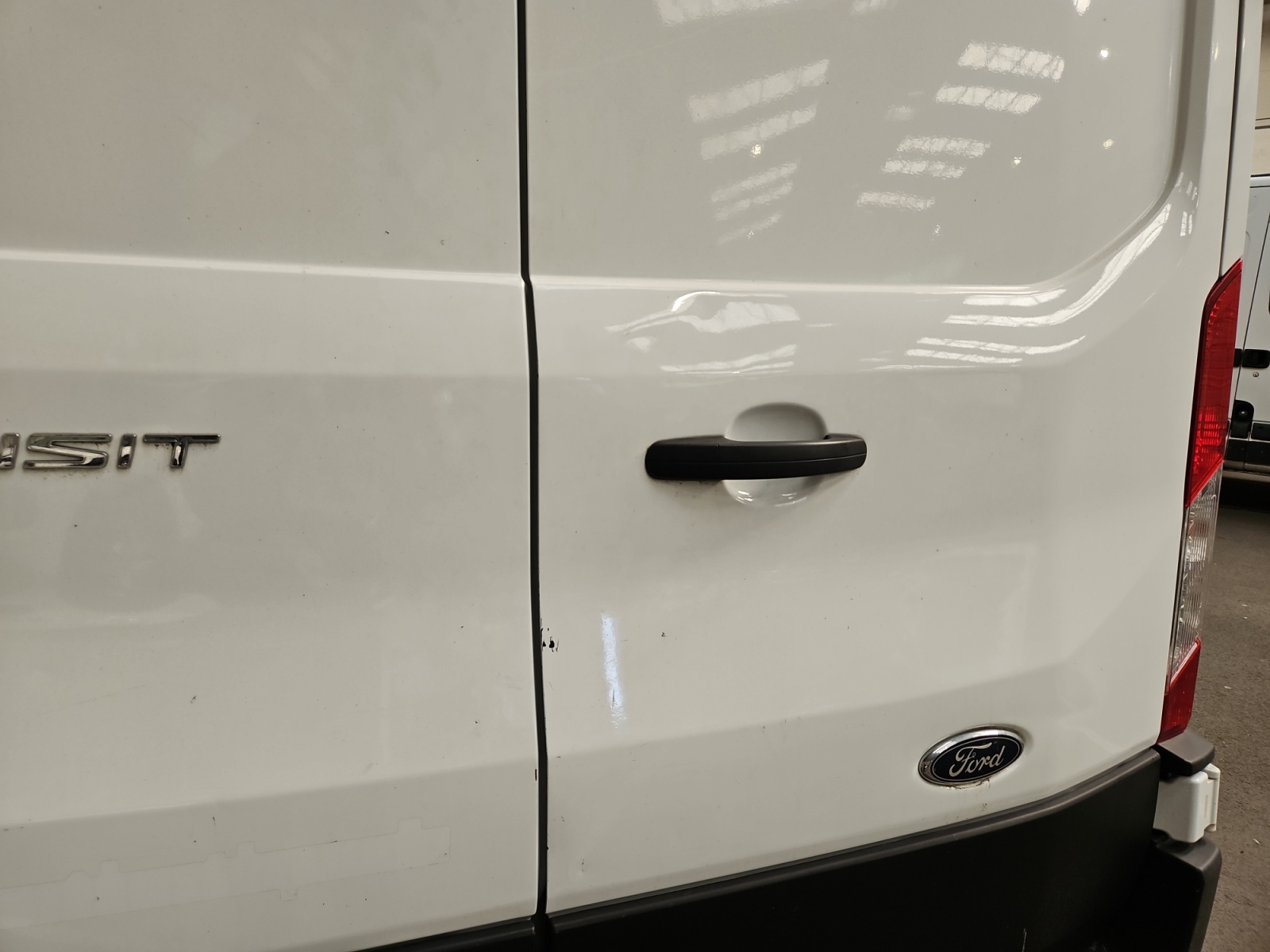 FORD TRANSIT FGN T350 L3H2 2.0 ECOBLUE 130 S&S TREND BUSINESS 2021