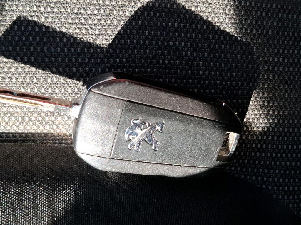 PEUGEOT PARTNER FOURGON STANDARD 650 KG BLUEHDI 100 S&S BVM5 PREMIUM 2021