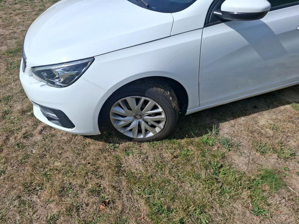 PEUGEOT 308 AFFAIRE BLUEHDI 130 S&S BVM6 PREMIUM PACK 2020