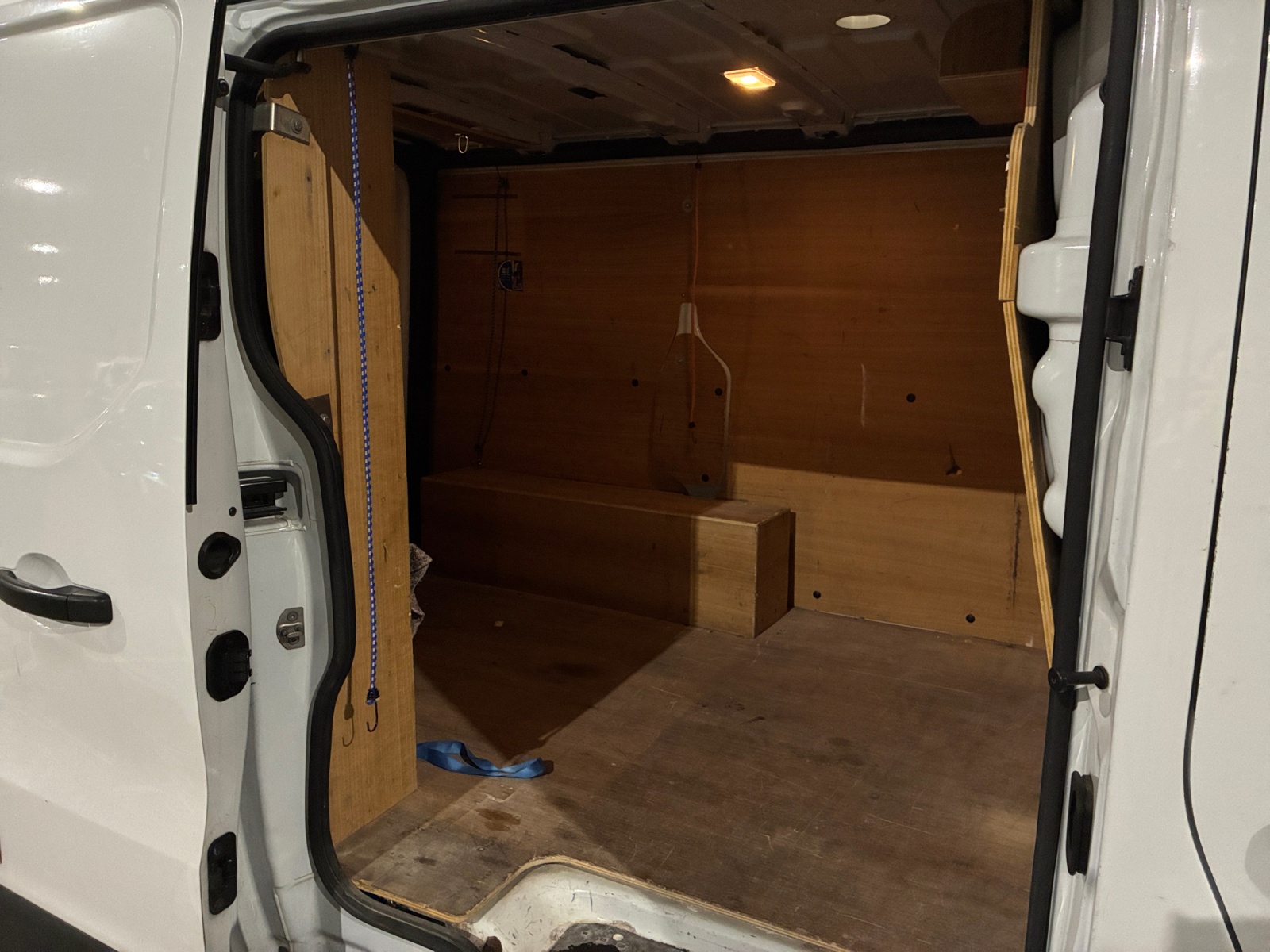 RENAULT TRAFIC FGN L1H1 1000 KG DCI 95 E6 GRAND CONFORT 2020