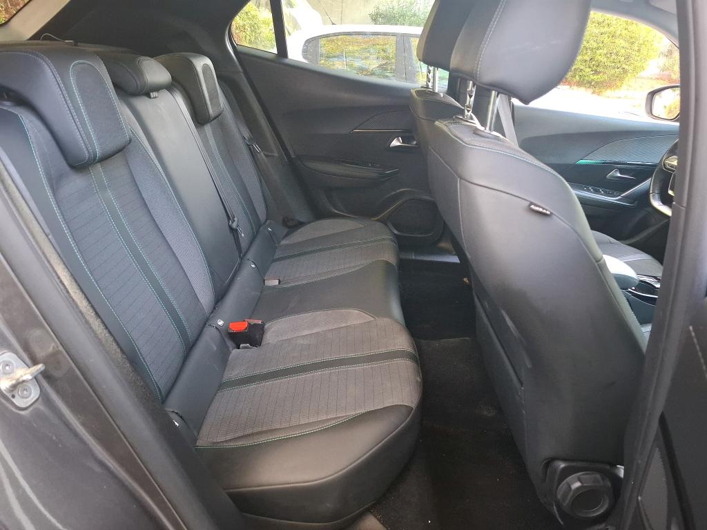 PEUGEOT 2008 BUSINESS BlueHDi 130 S&S EAT8 Allure 2021