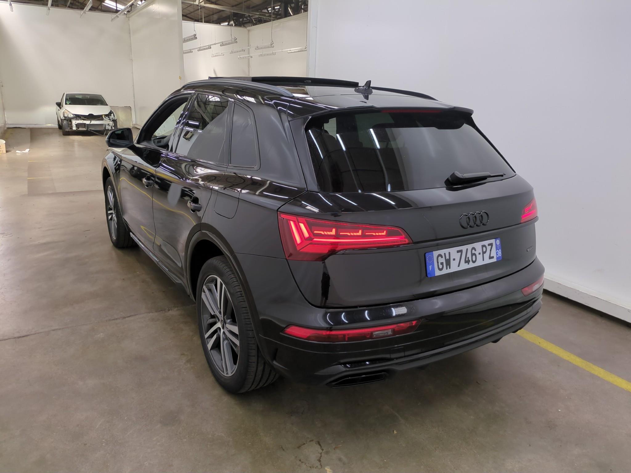 AUDI Q5 50 TFSIe 299 S tronic 7 Quattro line 2024