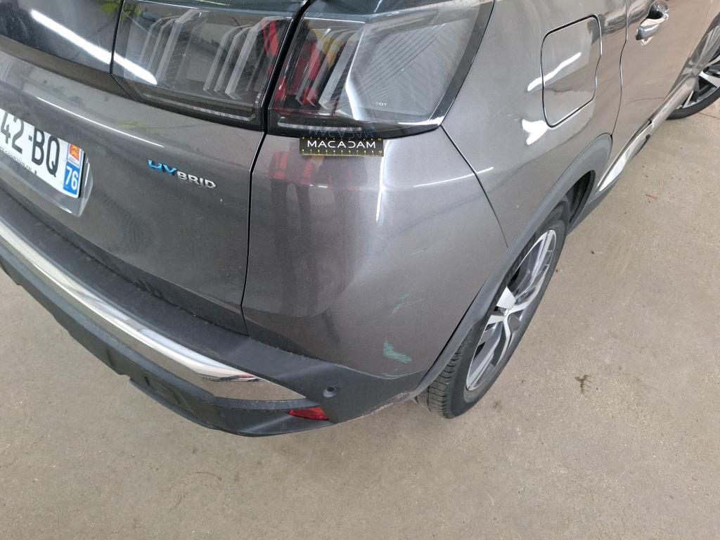 PEUGEOT 3008 Hybrid 225 e-EAT8 Roadtrip 2022