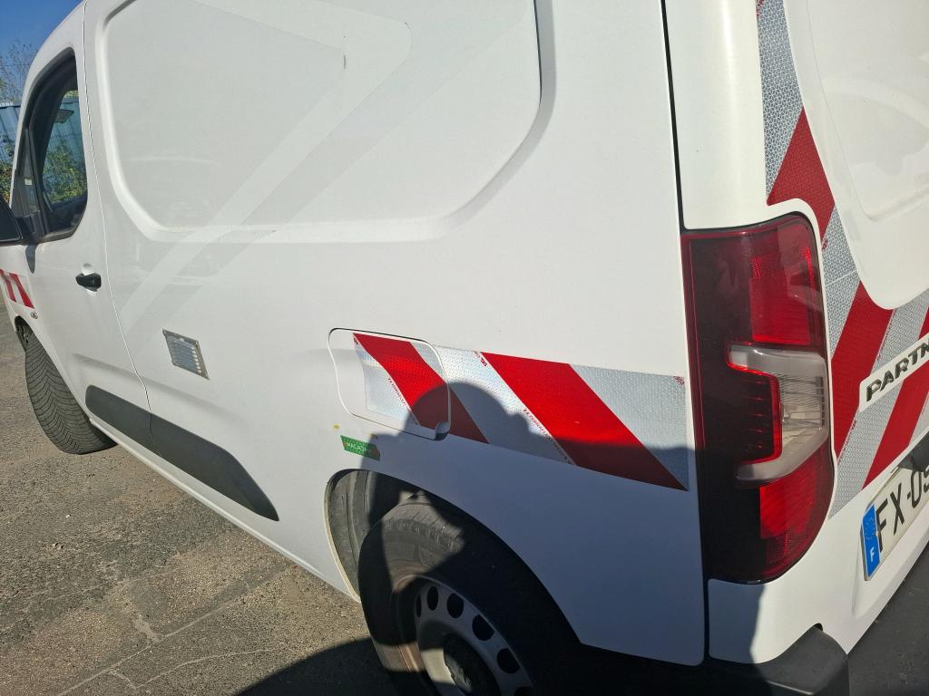 PEUGEOT PARTNER FGN FOURGON STANDARD 1000 KG BLUEHDI 100 S&S BVM5 PREMIUM 2021