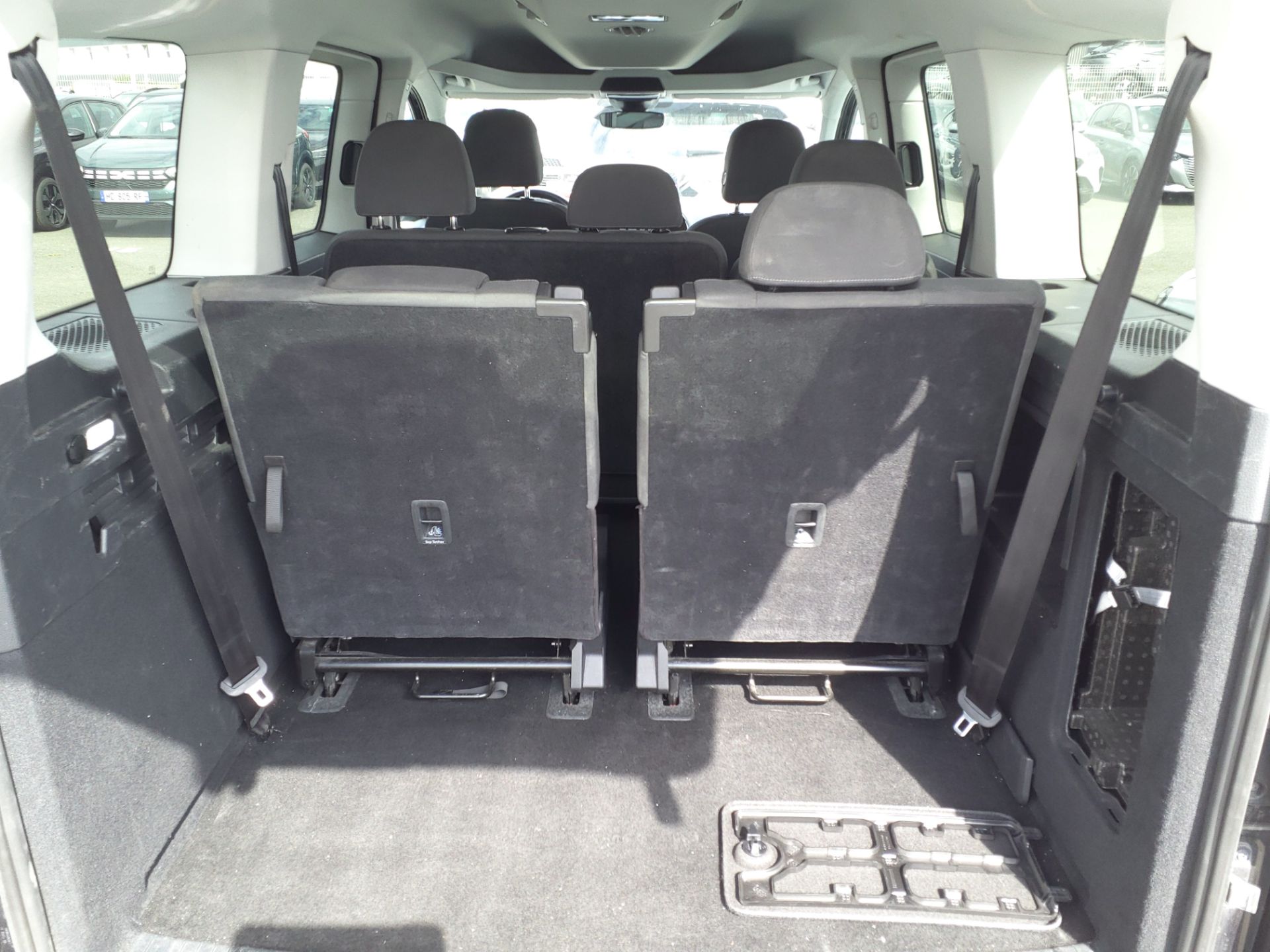 FORD TOURNEO GRAND Connect 2.0 EcoBlue 122 BVM6 Titanium 2023