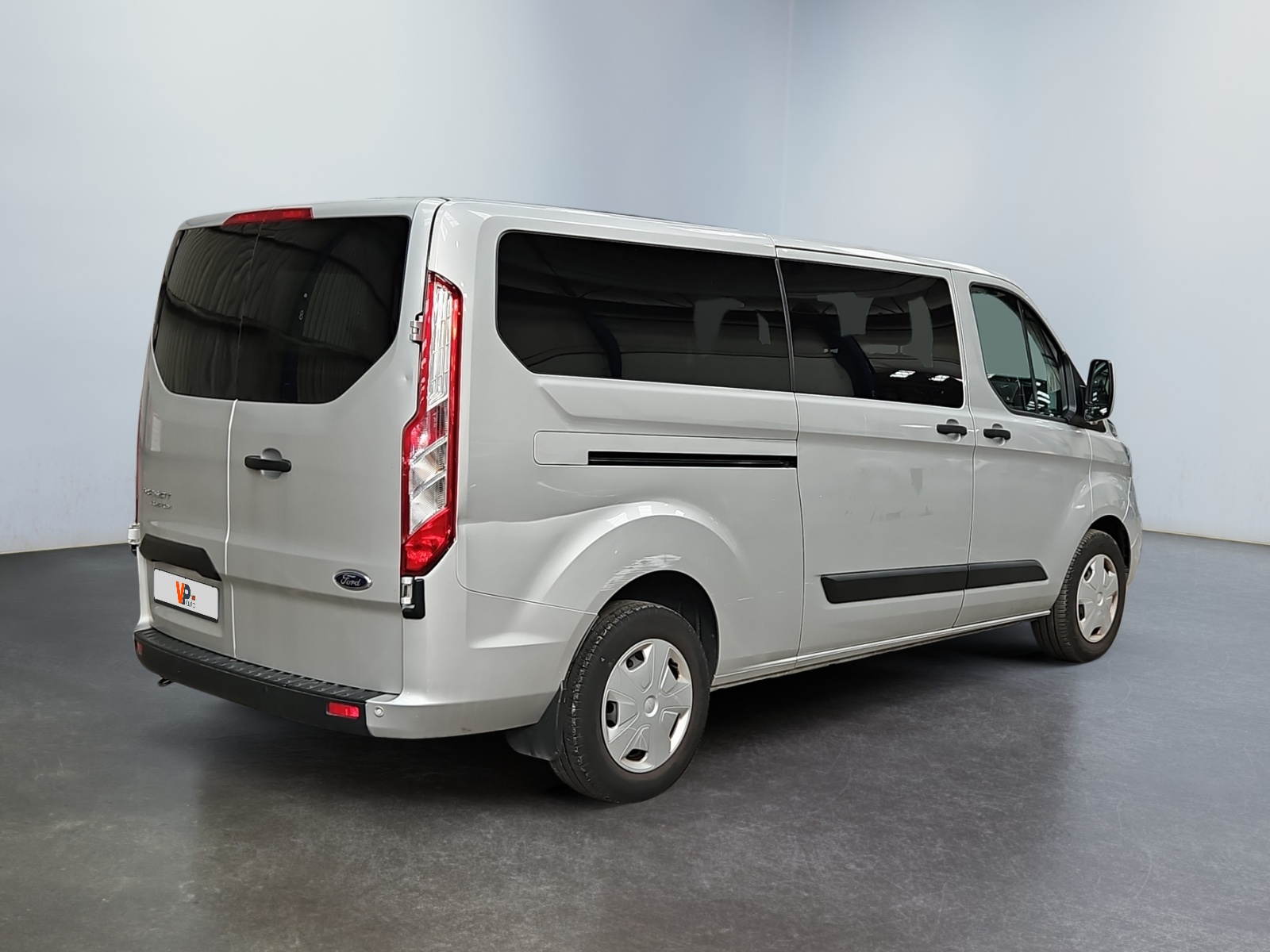 FORD TRANSIT Custom KOMBI 320 L2H1 2.0 EcoBlue 130 Trend Business 2023