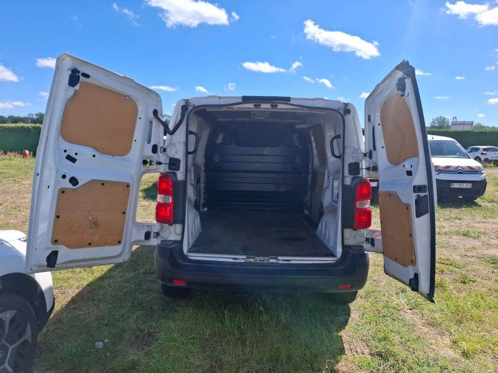 PEUGEOT EXPERT FOURGON TOLE STANDARD 2.0 BLUEHDI 120 S&S BVM6 PREMIUM 2018