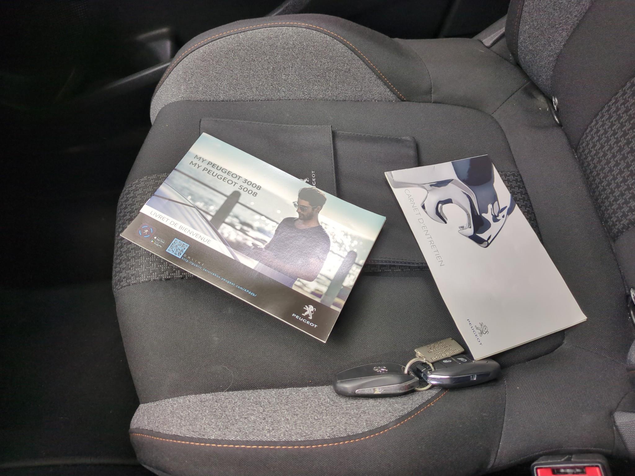 PEUGEOT 3008 BlueHDi 130ch S&S EAT8 Active Pack 2021