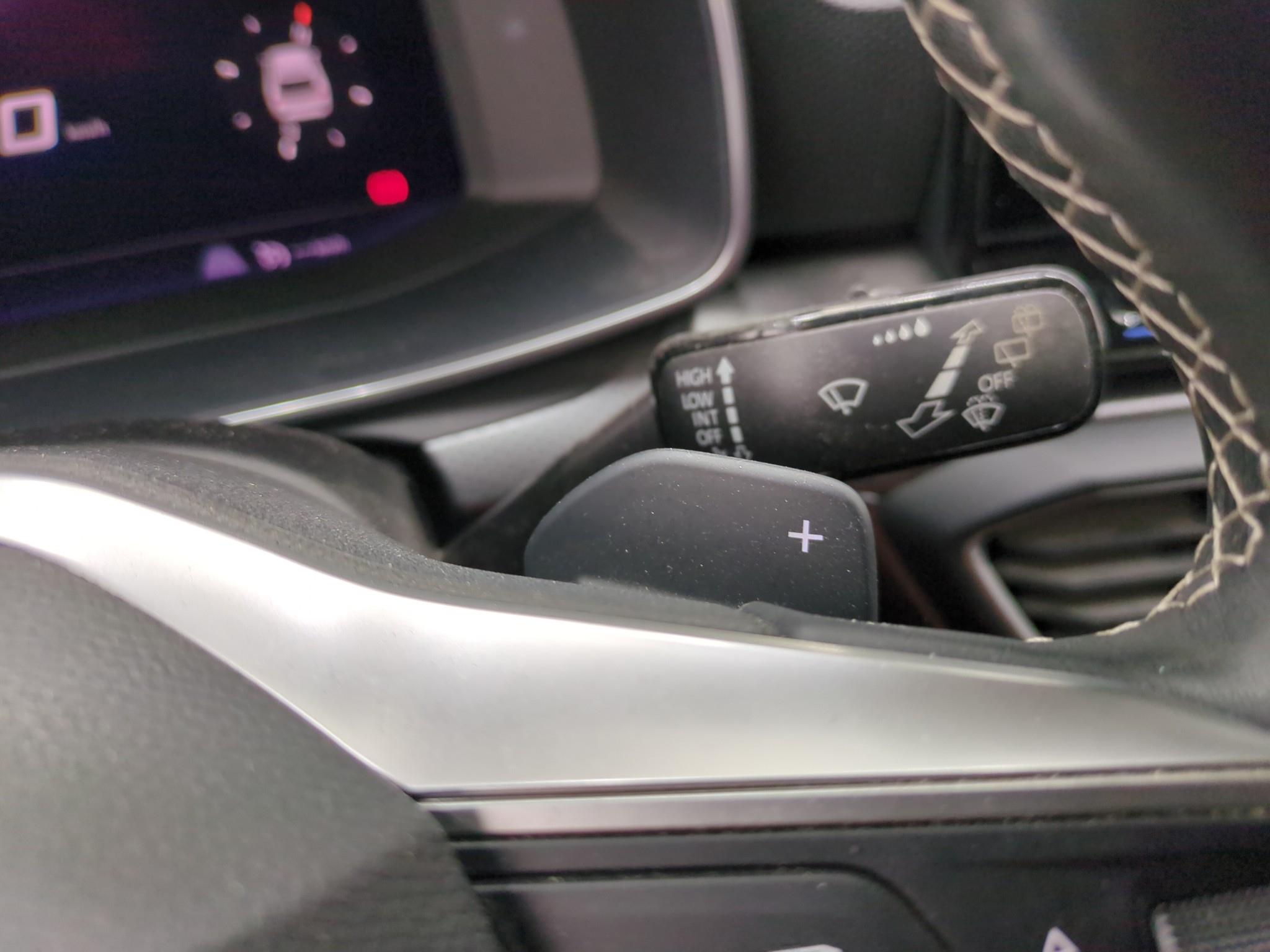 SEAT LEON SPORTSTOURER 1.0 eTSI 110 DSG7 Business 2022
