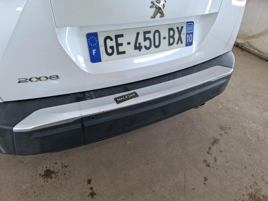 PEUGEOT 2008 BlueHDi 110 S&S BVM6 Active Pack 2022