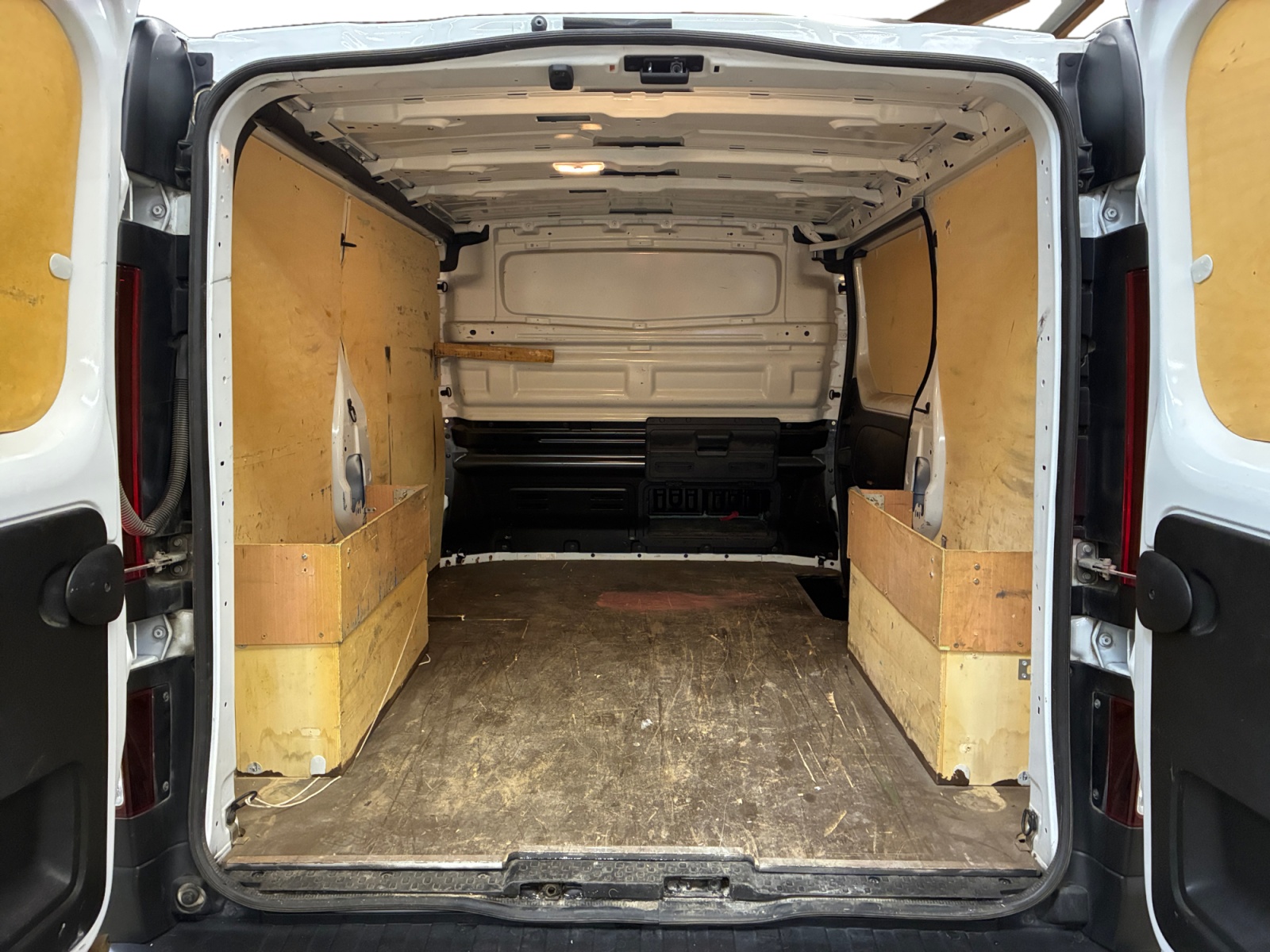 RENAULT TRAFIC FOURGON FGN L1H1 2800 KG BLUE DCI 130 GRAND CONFORT 2022