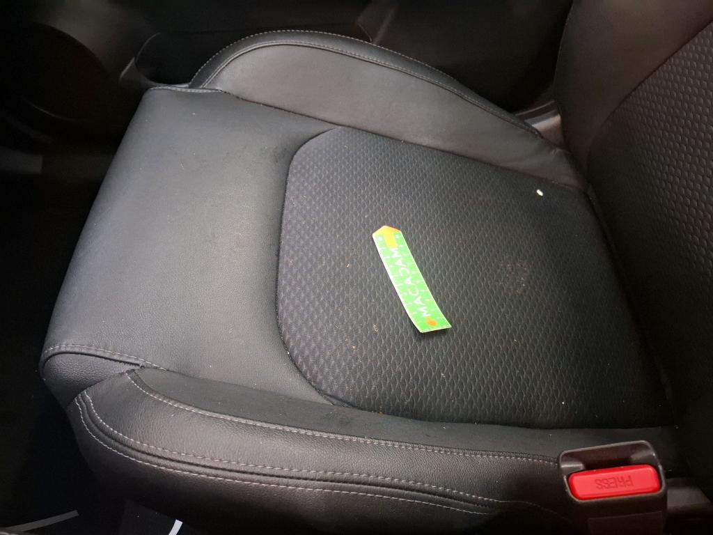 NISSAN  2019