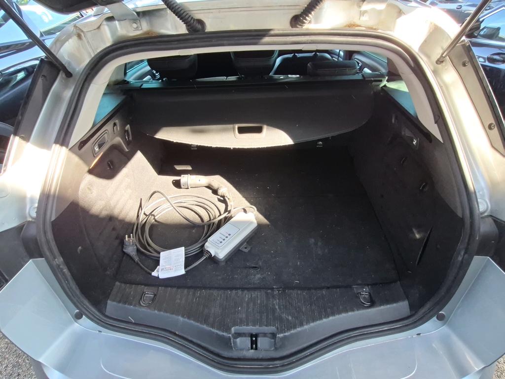 RENAULT MÉGANE MEGANE IV Estate E-Tech plug-in hybrid 160 Techno 2023