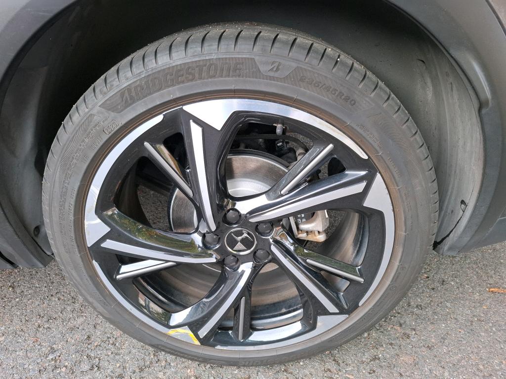 DS 7 DS7 CROSSBACK Hybride E-Tense 225 EAT8 Louvre 2022