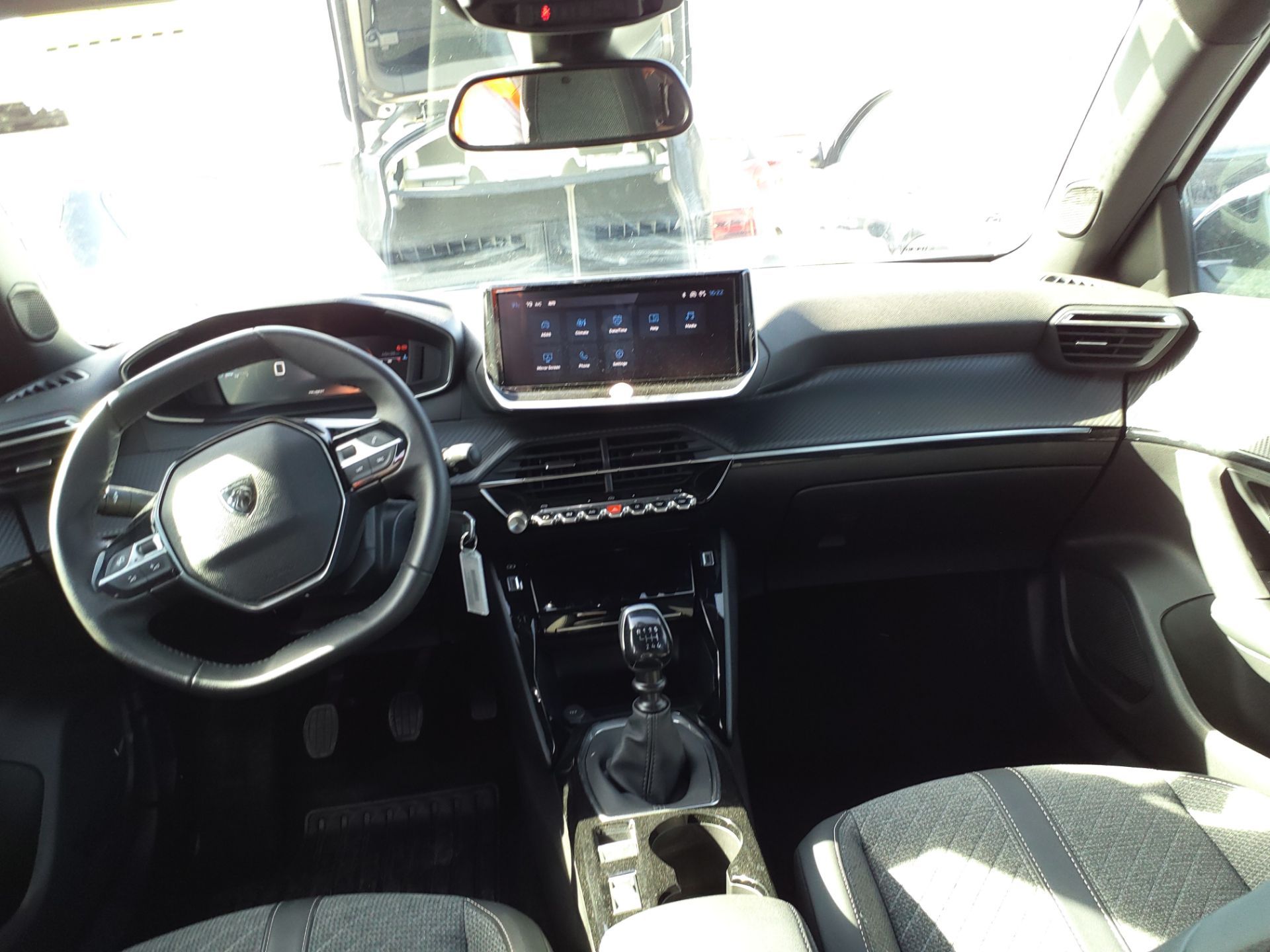 PEUGEOT 2008 PureTech 100 S&S BVM6 Allure 2024