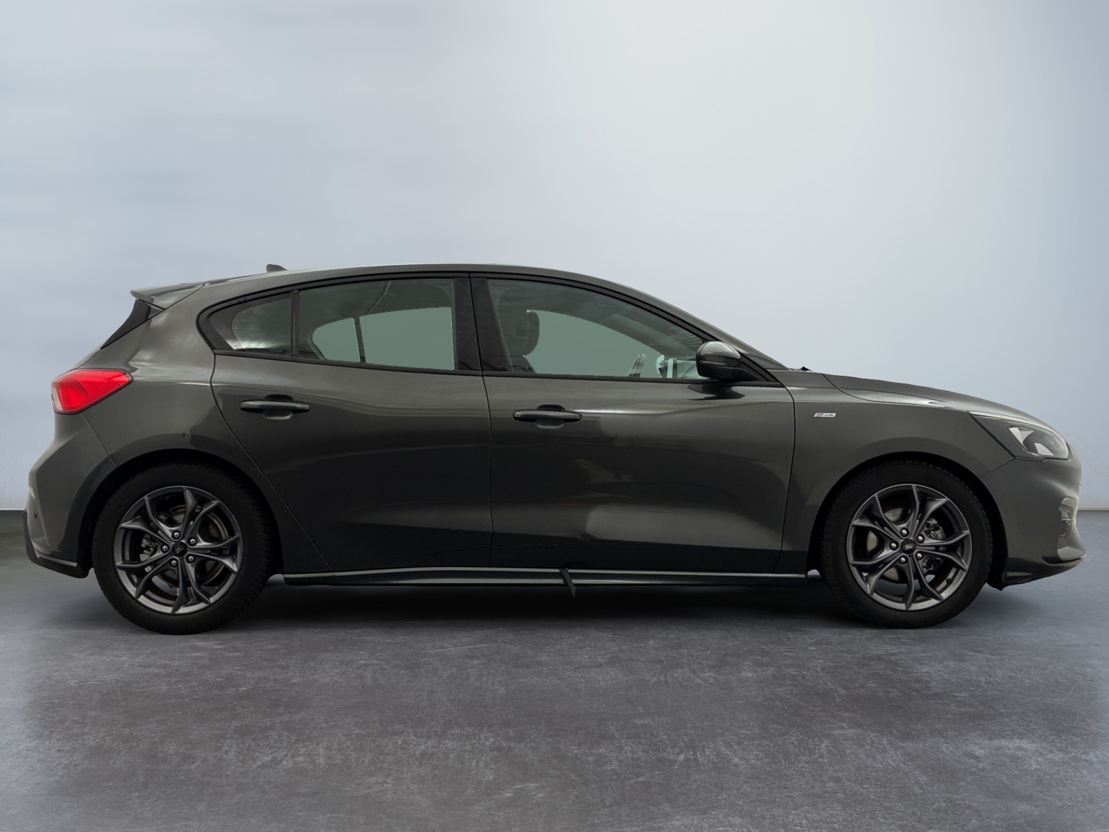 FORD Focus 1.5 EcoBlue 120 S&S ST Line Business 2018