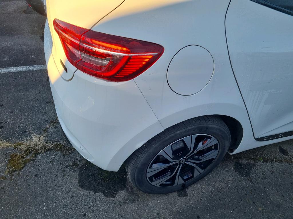 RENAULT CLIO V E-Tech full hybrid 145 Evolution 2023