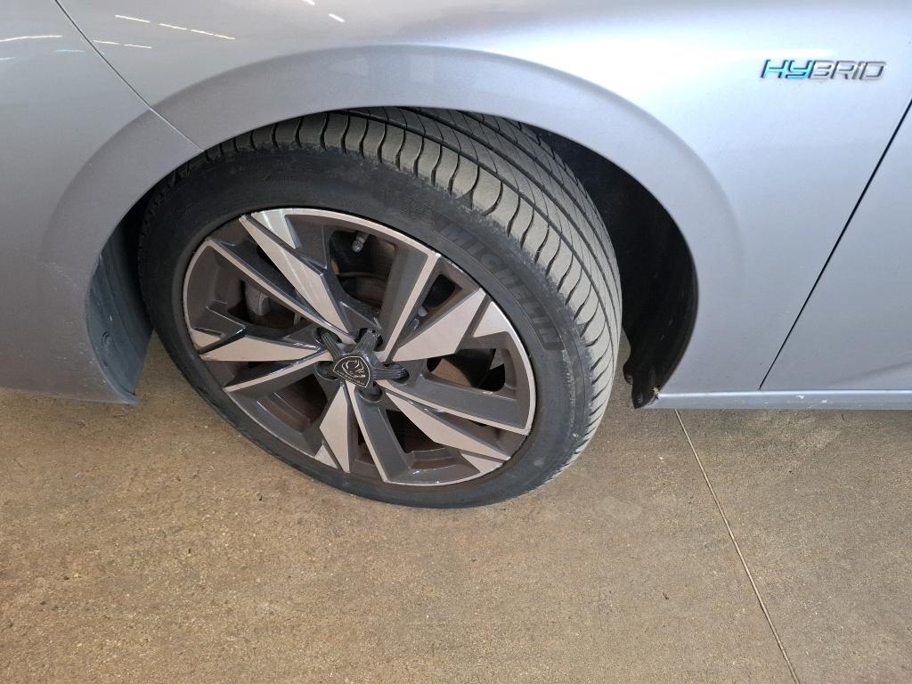 PEUGEOT 308 SW PHEV 180 e-EAT8 Allure 2023