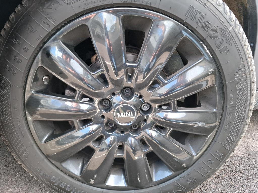 MINI COUNTRYMAN F60 LCI 102 ch BVA7 One Essential 2021