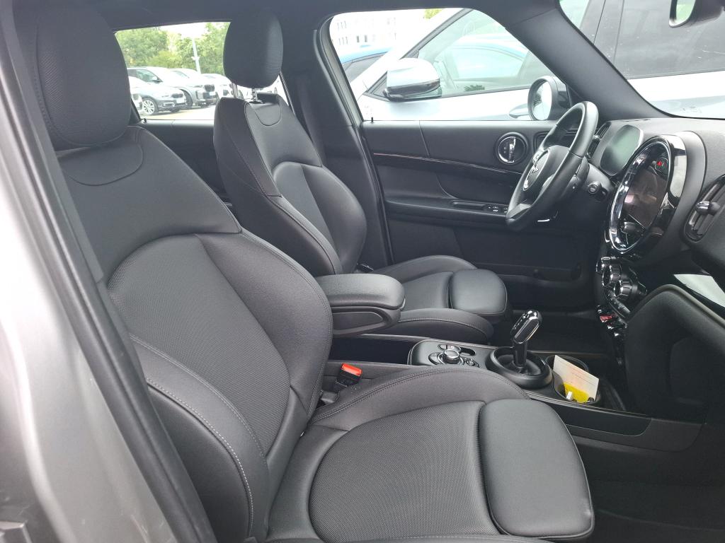 MINI COUNTRYMAN F60 LCI 136 ch BVA7 Cooper Essential 2023
