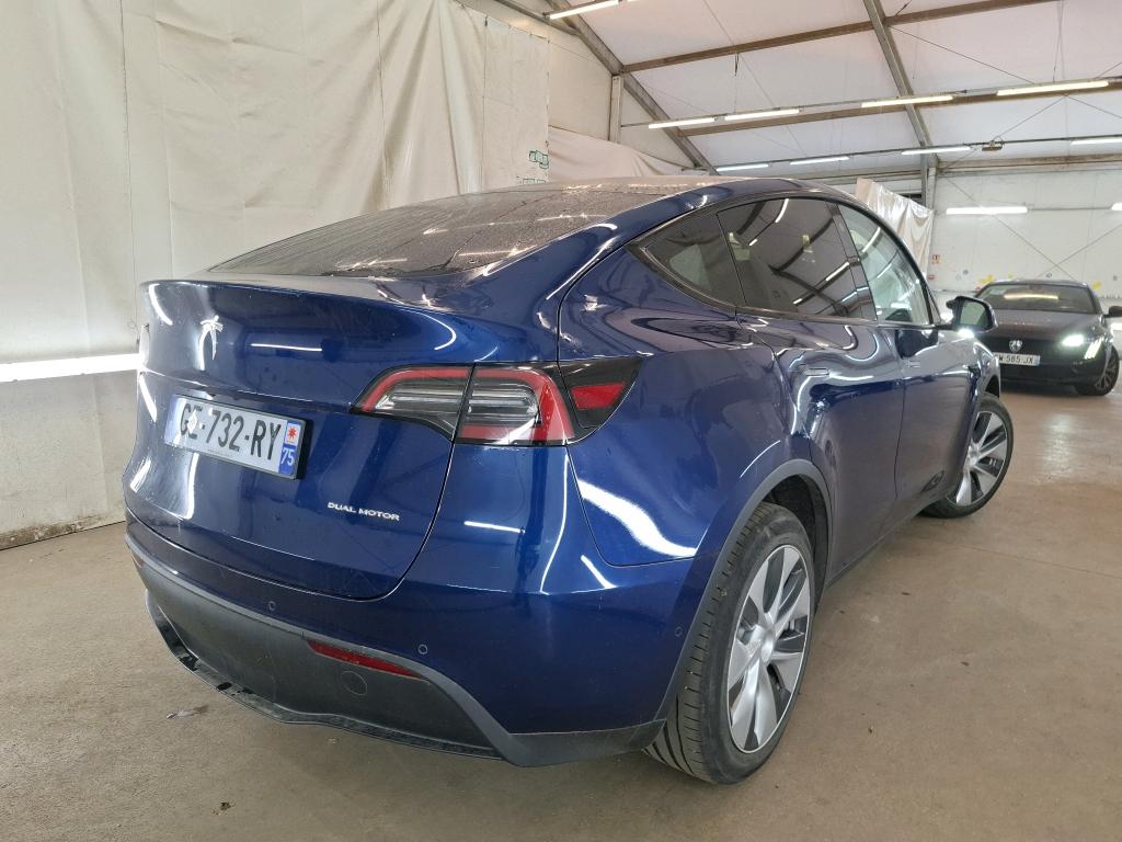 TESLA  2022