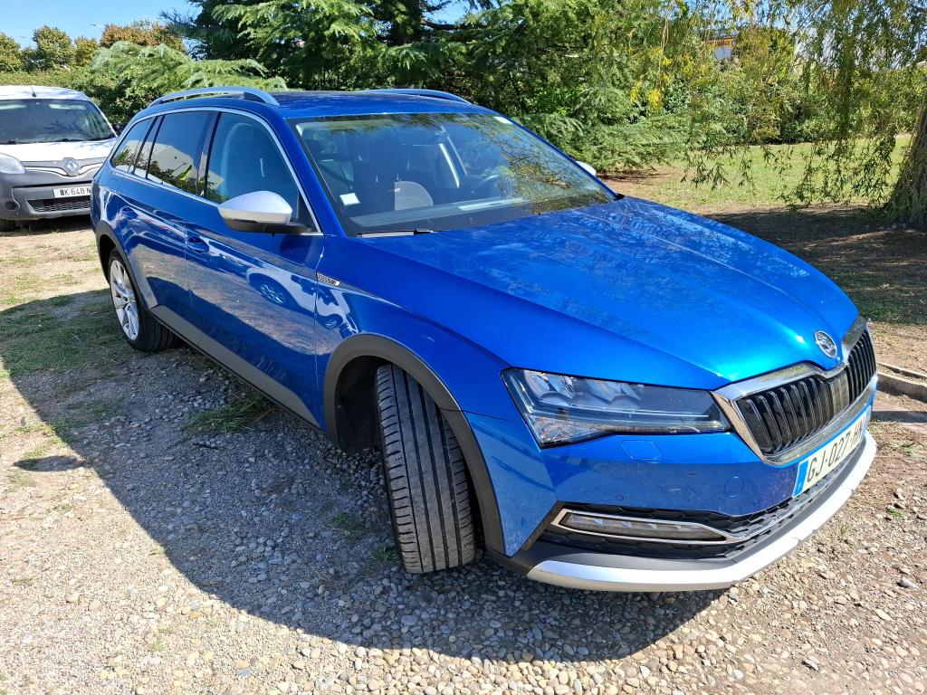 SKODA SUPERB COMBI 2.0 TDI 150 SCR DSG7 Scout 2022