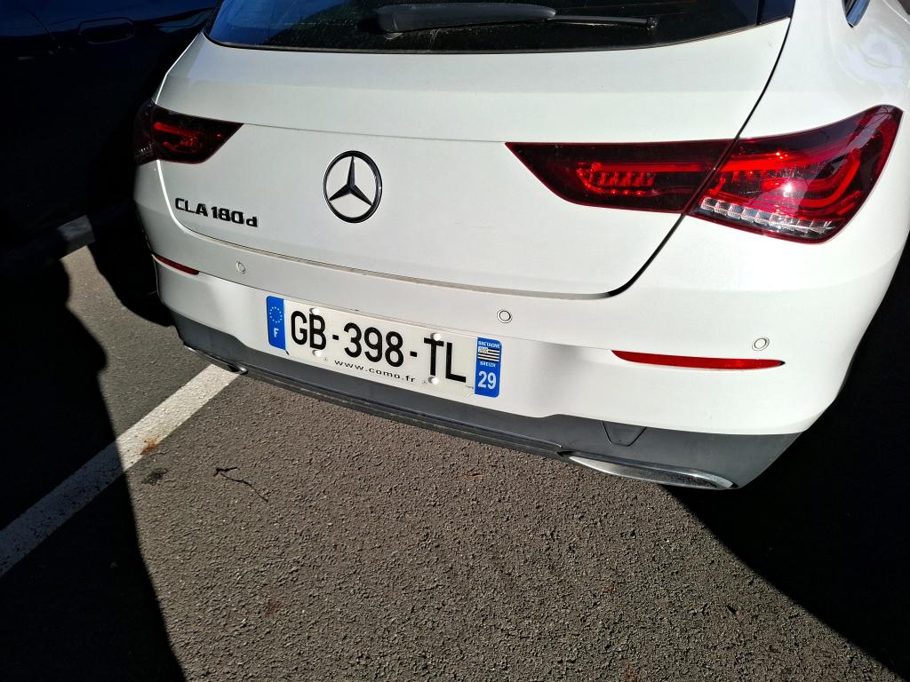 MERCEDES-BENZ MERCEDES CLASSE CLA SHOOTING Brake 180 d 8G-DCT Progressive Line 2021