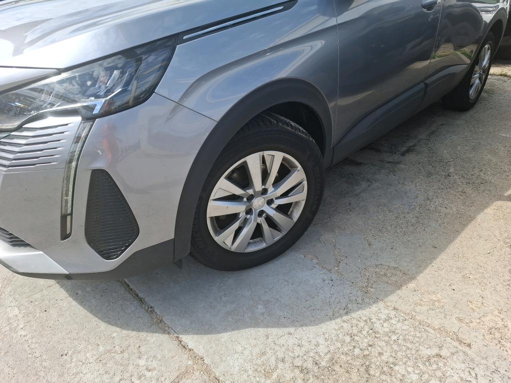 PEUGEOT 5008 BlueHDi 130ch S&S BVM6 Active Pack 2022