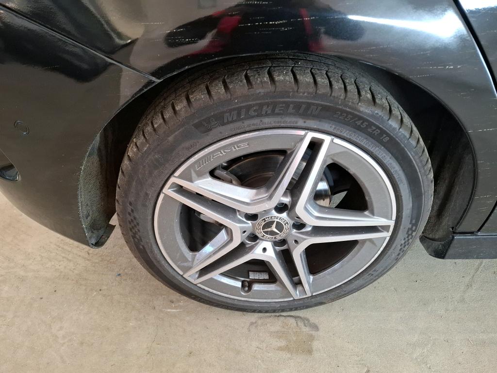 MERCEDES-BENZ CLASSE B 180 d 8G-DCT AMG Line Edition 2022