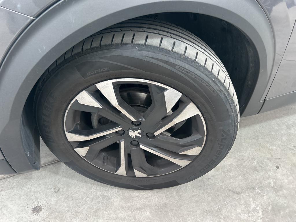 PEUGEOT 2008 PureTech 130 S&S EAT8 Allure Pack 2023
